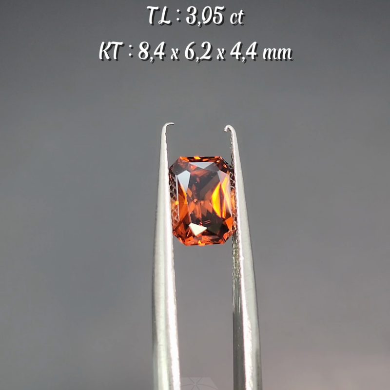 Zircon Nâu Cam Tự Nhiên KG-100138