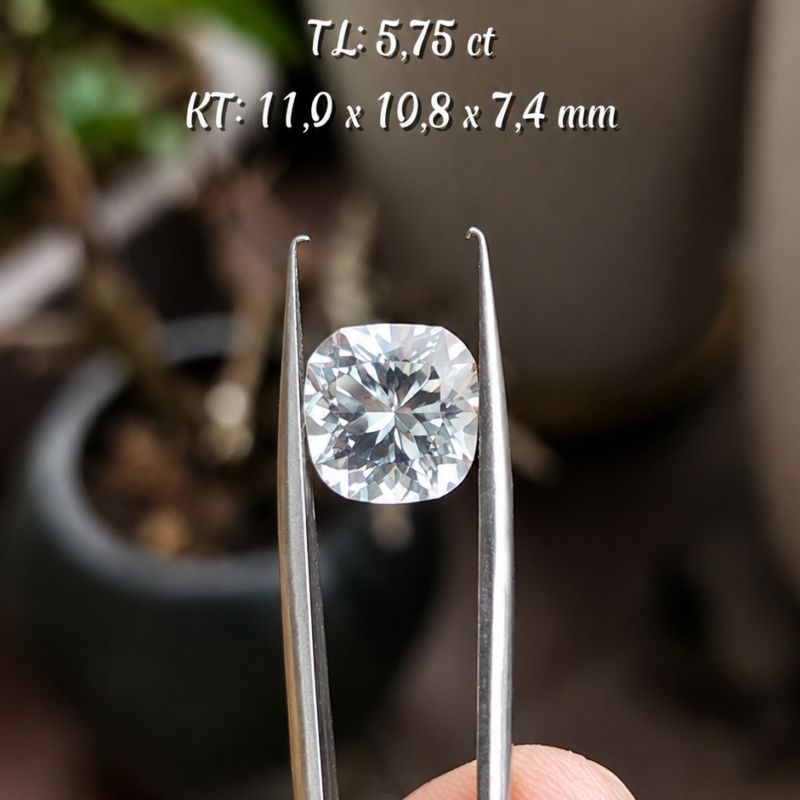 Topaz Trắng Tự Nhiên KG-100205