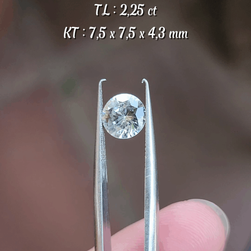Zircon Trắng Tự Nhiên KG-100122