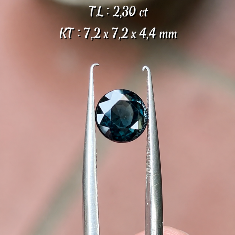 Sapphire Xanh ĐậmTự Nhiên KG-100240
