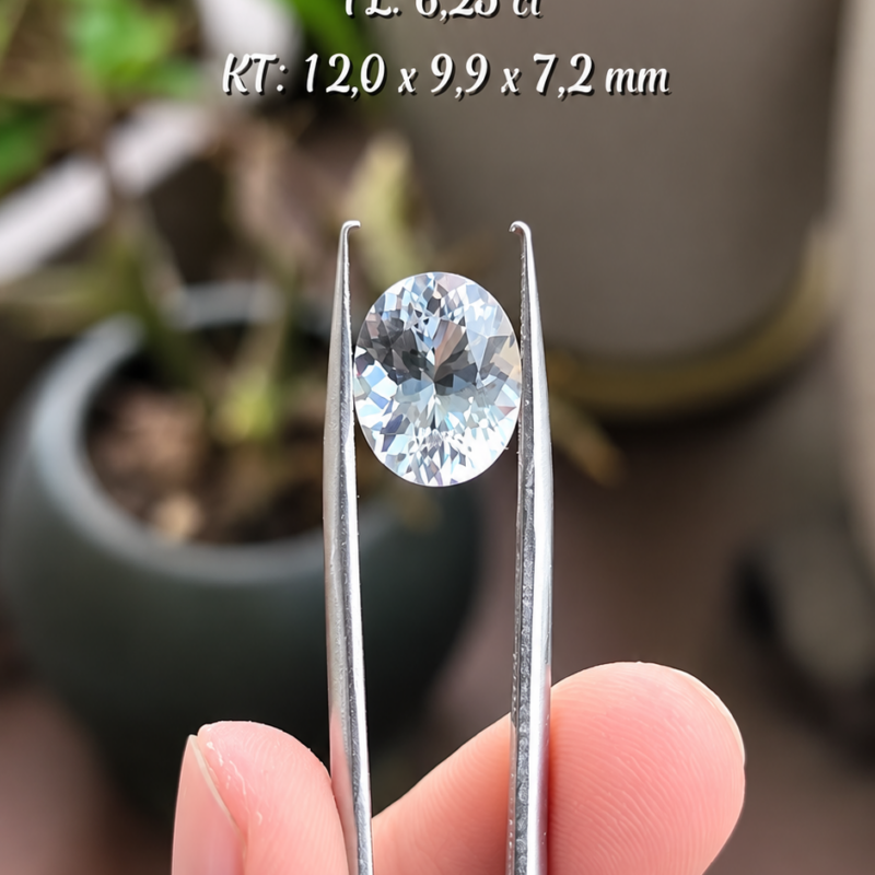Topaz Trắng Tự Nhiên KG-100207